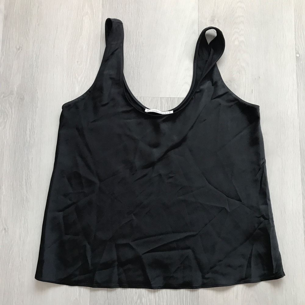 ABERCROMBIE & FITCH BLACK SATIN TANK SCOOP NECK PULLOVER WOMENS MEDIUM